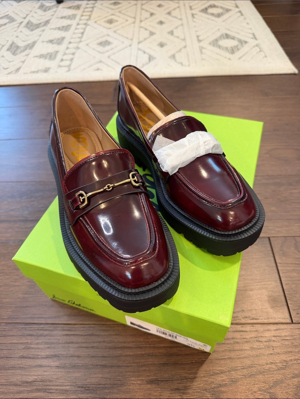 Same Edelman Lea Loafer/Moc Shoes in Dark Merlot Size 5.5 NIB - C59-001